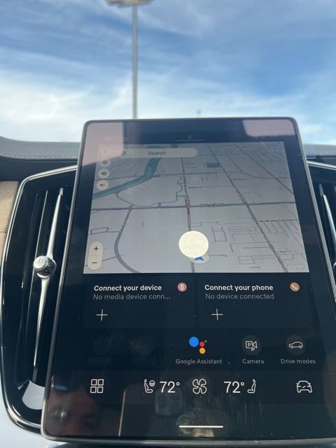 New 2026 Volvo XC90 T8 Plus w/ Protection Package Premier image 16