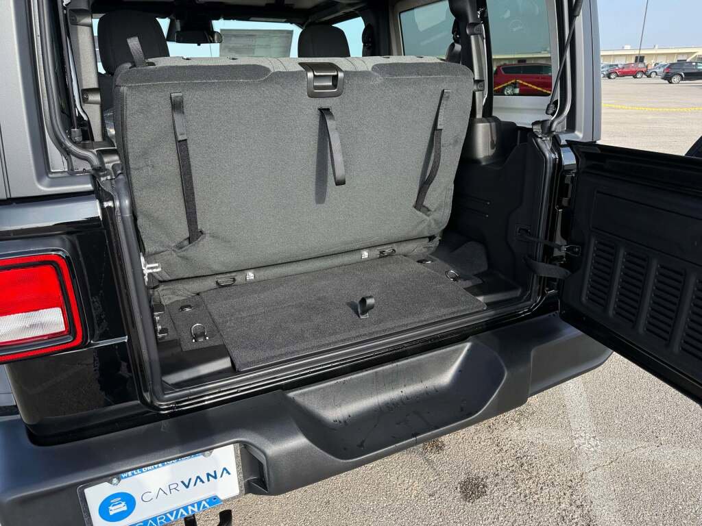 New 2026 Jeep Wrangler Sport S image 26