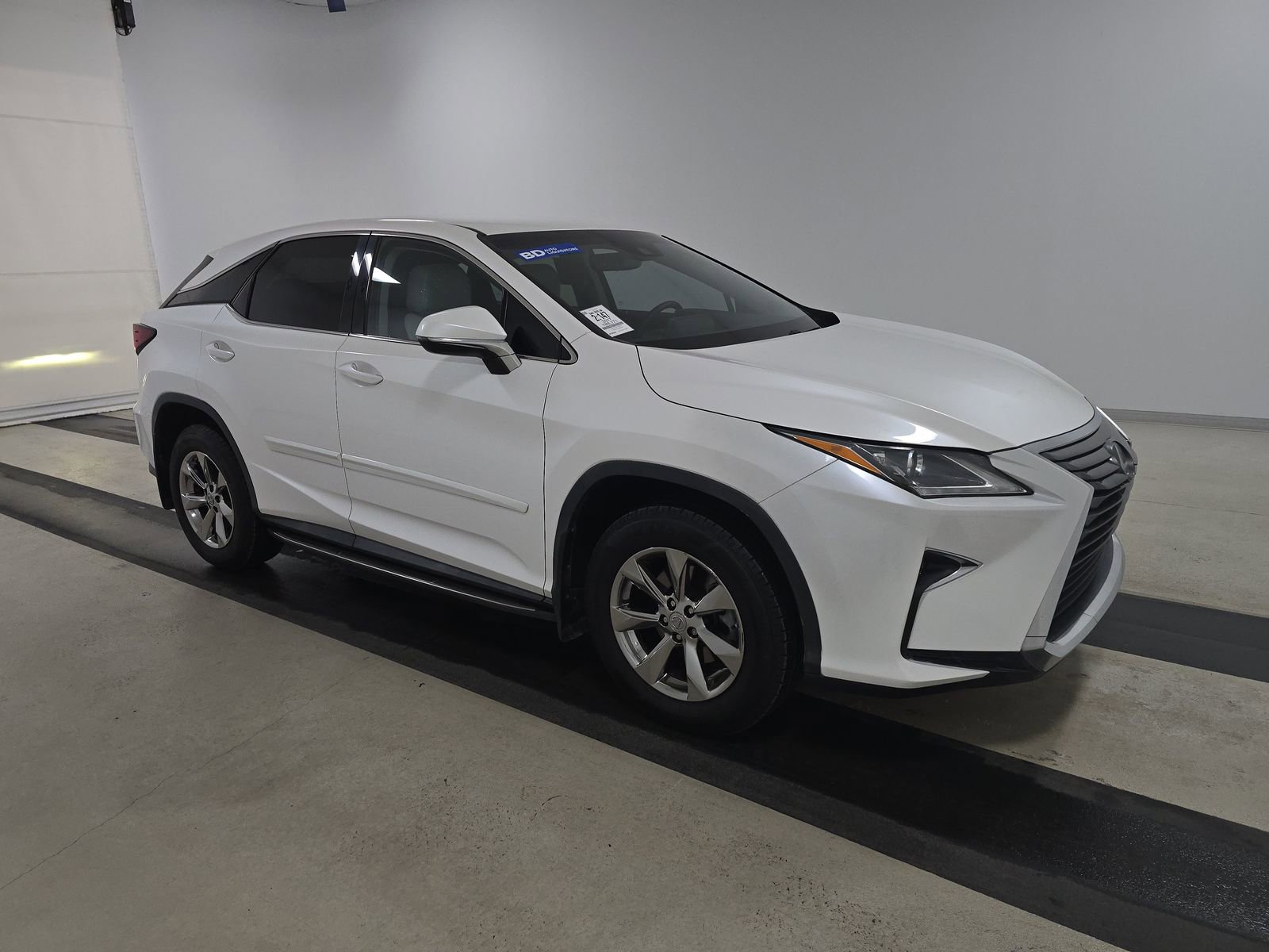 Used 2017 Lexus RX 350 FWD image 3