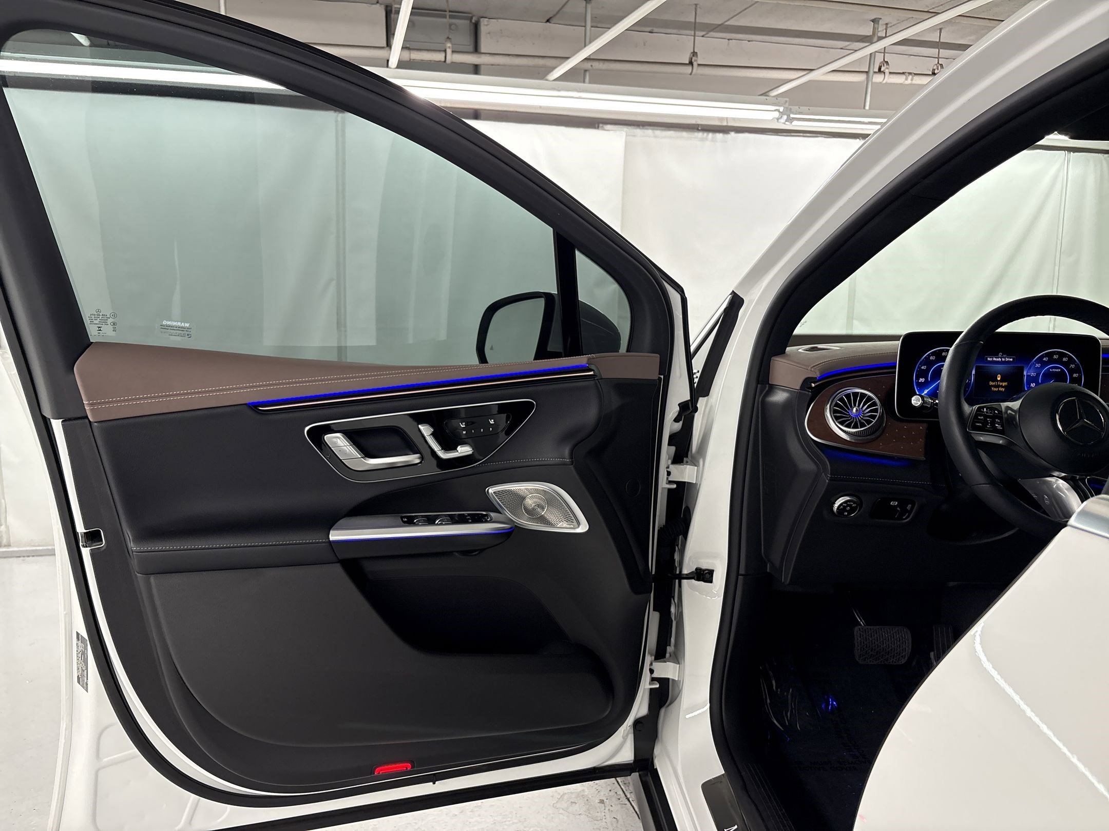 Certified 2023 Mercedes-Benz EQE 350+ SUV image 5