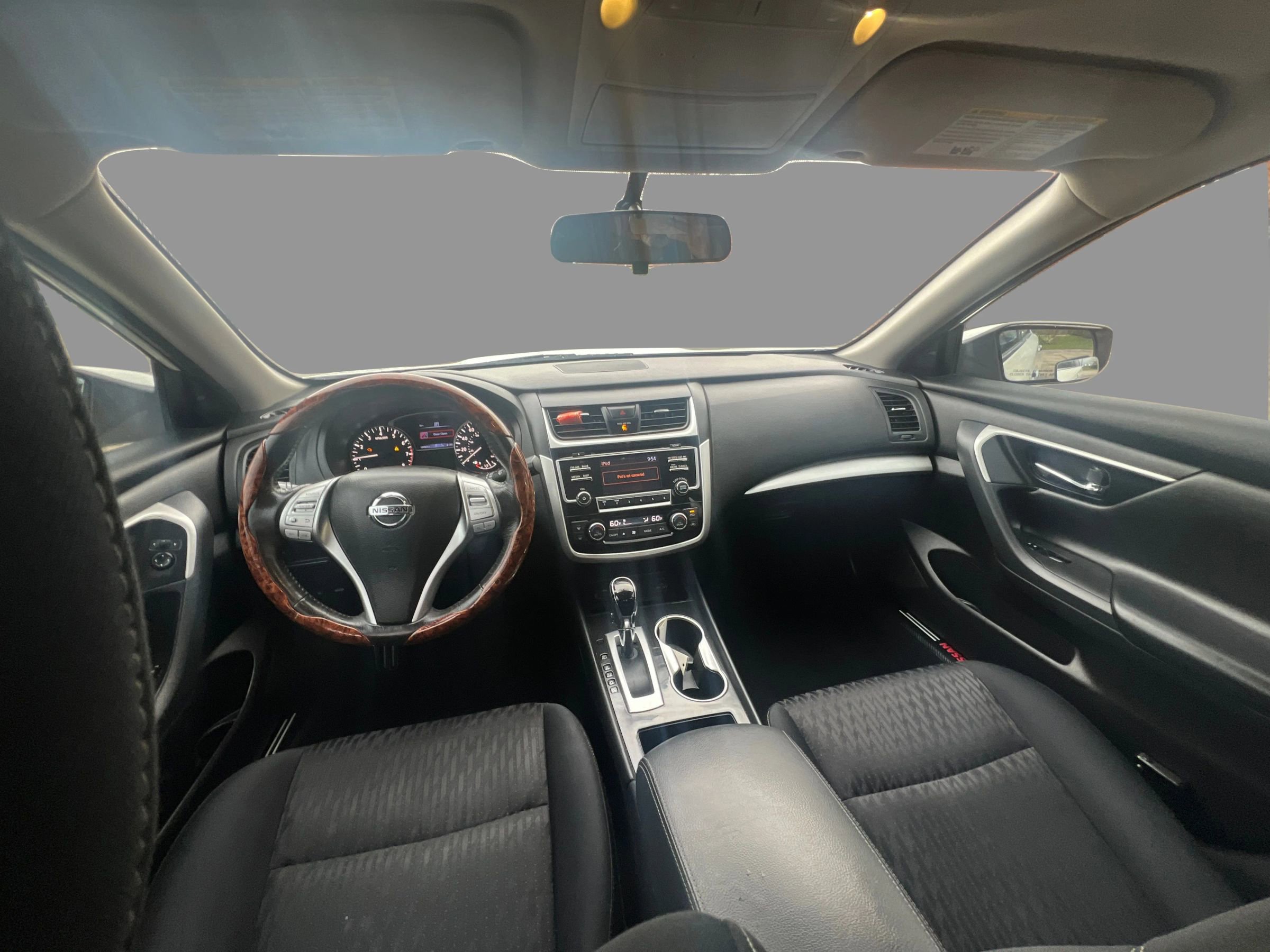 Used 2018 Nissan Altima 2.5 SV FWD image 23