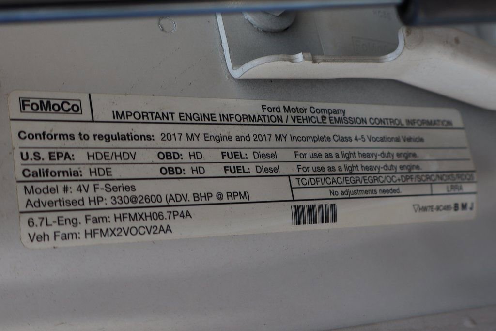 Used 2017 Ford F550 4x4 Crew Cab Super Duty image 15