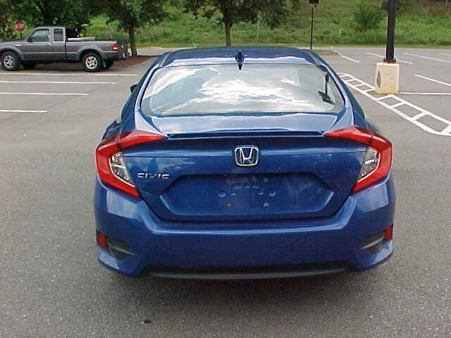 Used 2017 Honda Civic EX-T image 6