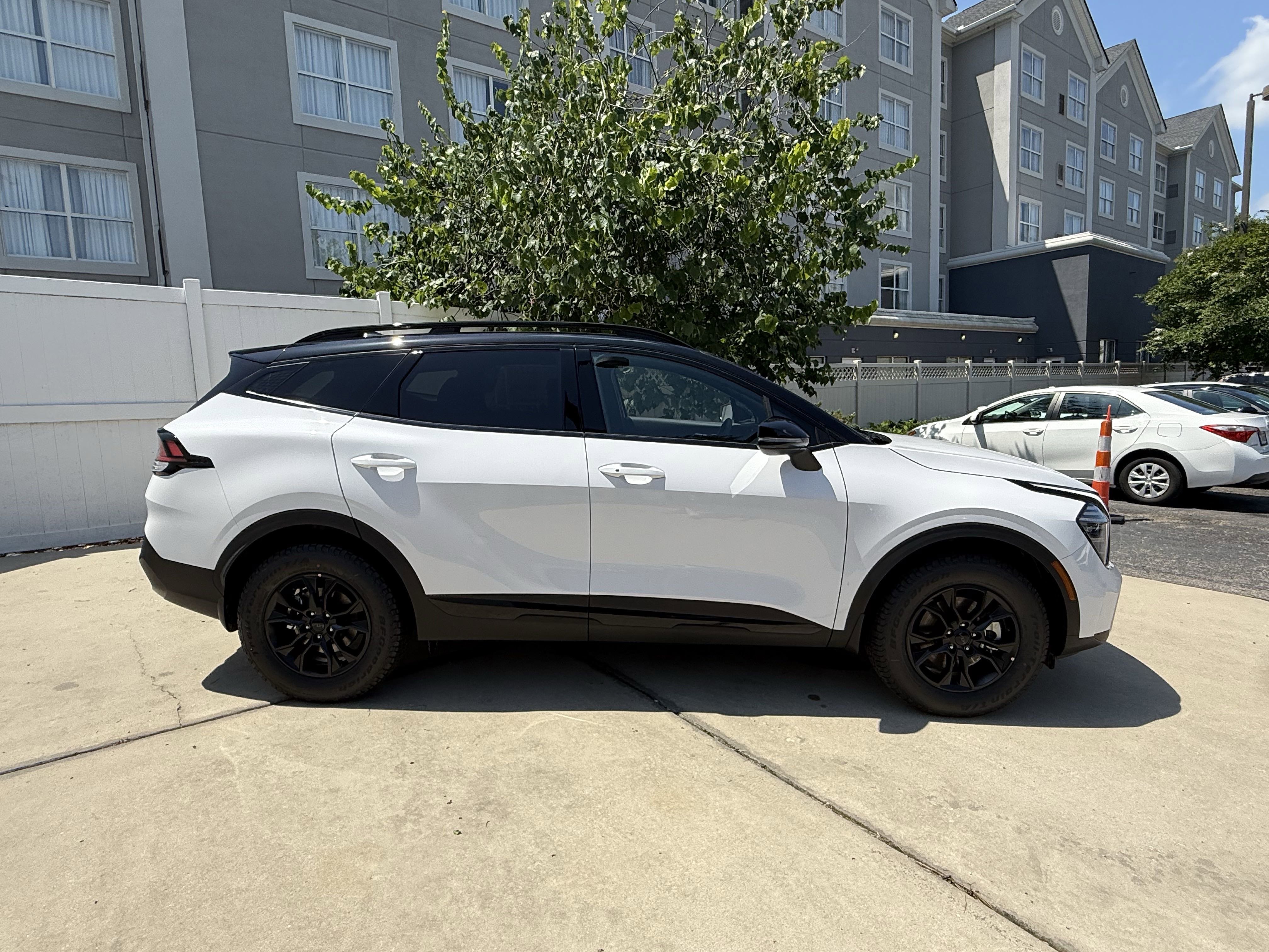 New 2025 Kia Sportage X-Pro image 4