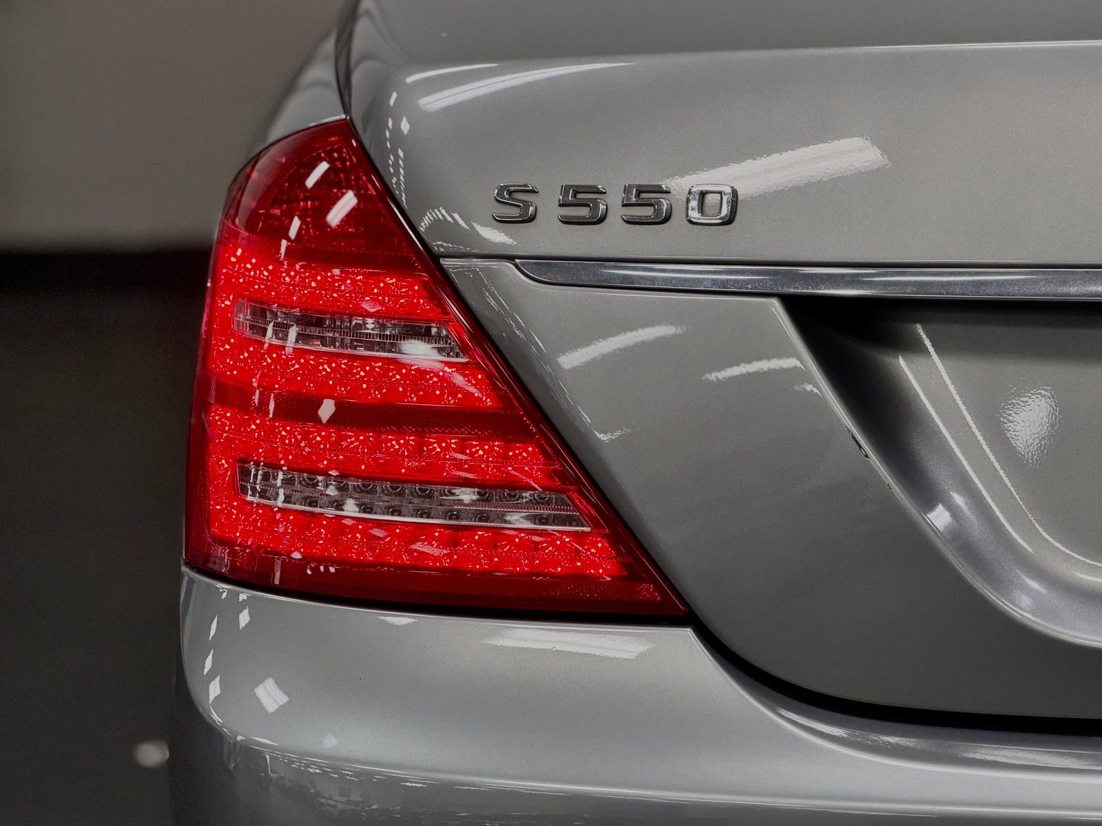 Used 2010 Mercedes-Benz S 550 image 13