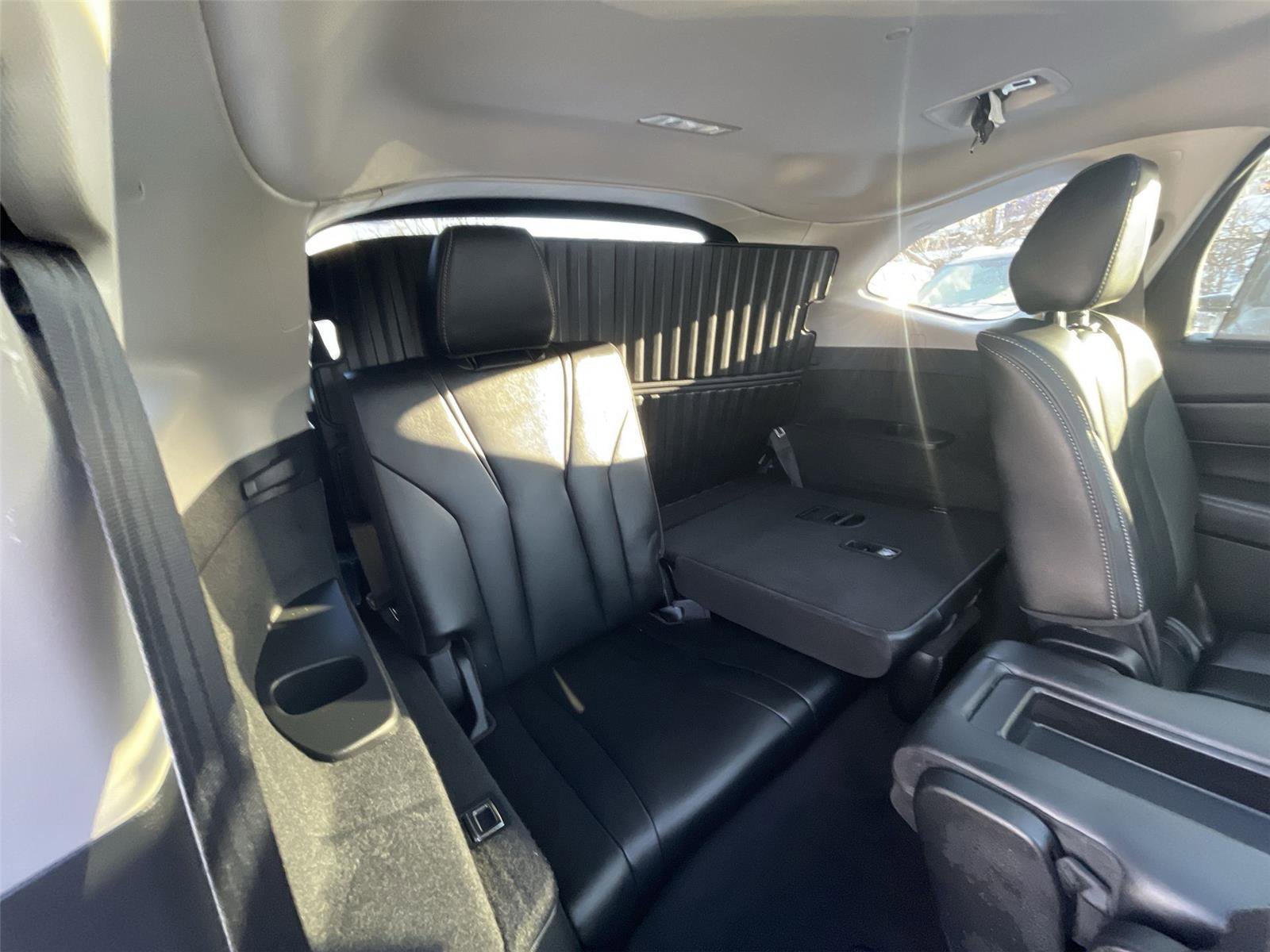 Used 2023 Acura MDX SH-AWD w/ Technology Package image 24