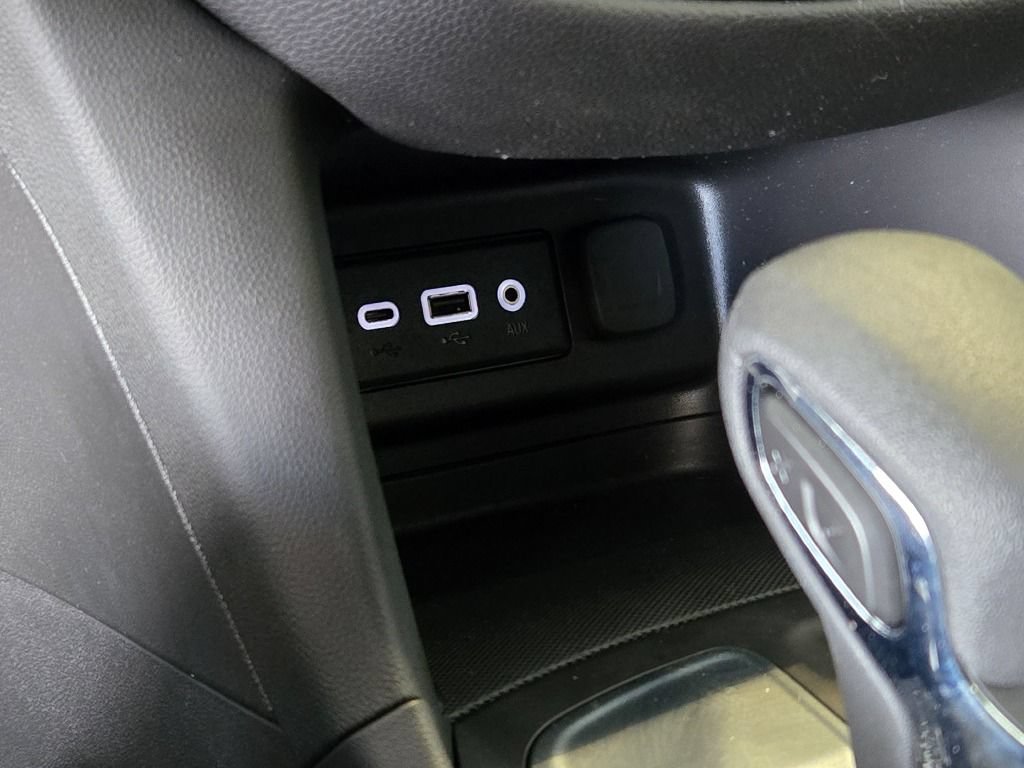Certified 2024 Chevrolet Equinox LT FWD image 28