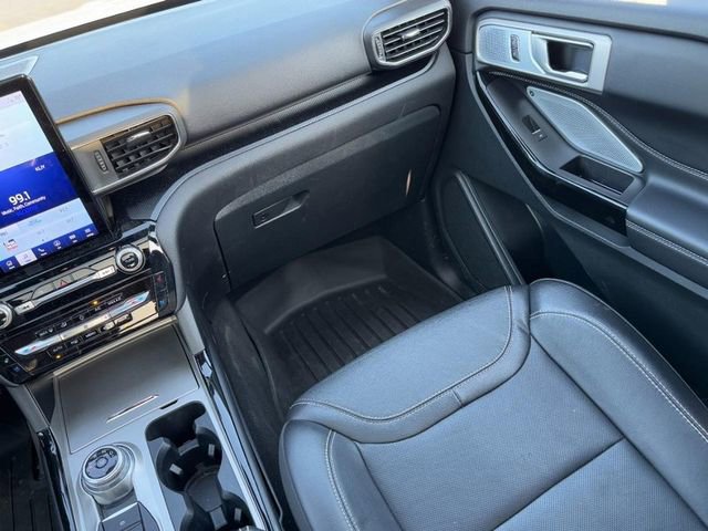 Used 2024 Ford Explorer ST w/ Equipment Group 401A image 17