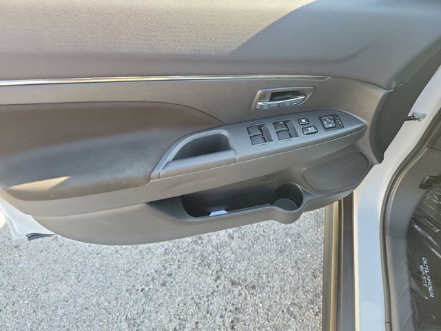 Used 2025 Mitsubishi Outlander Sport ES image 20