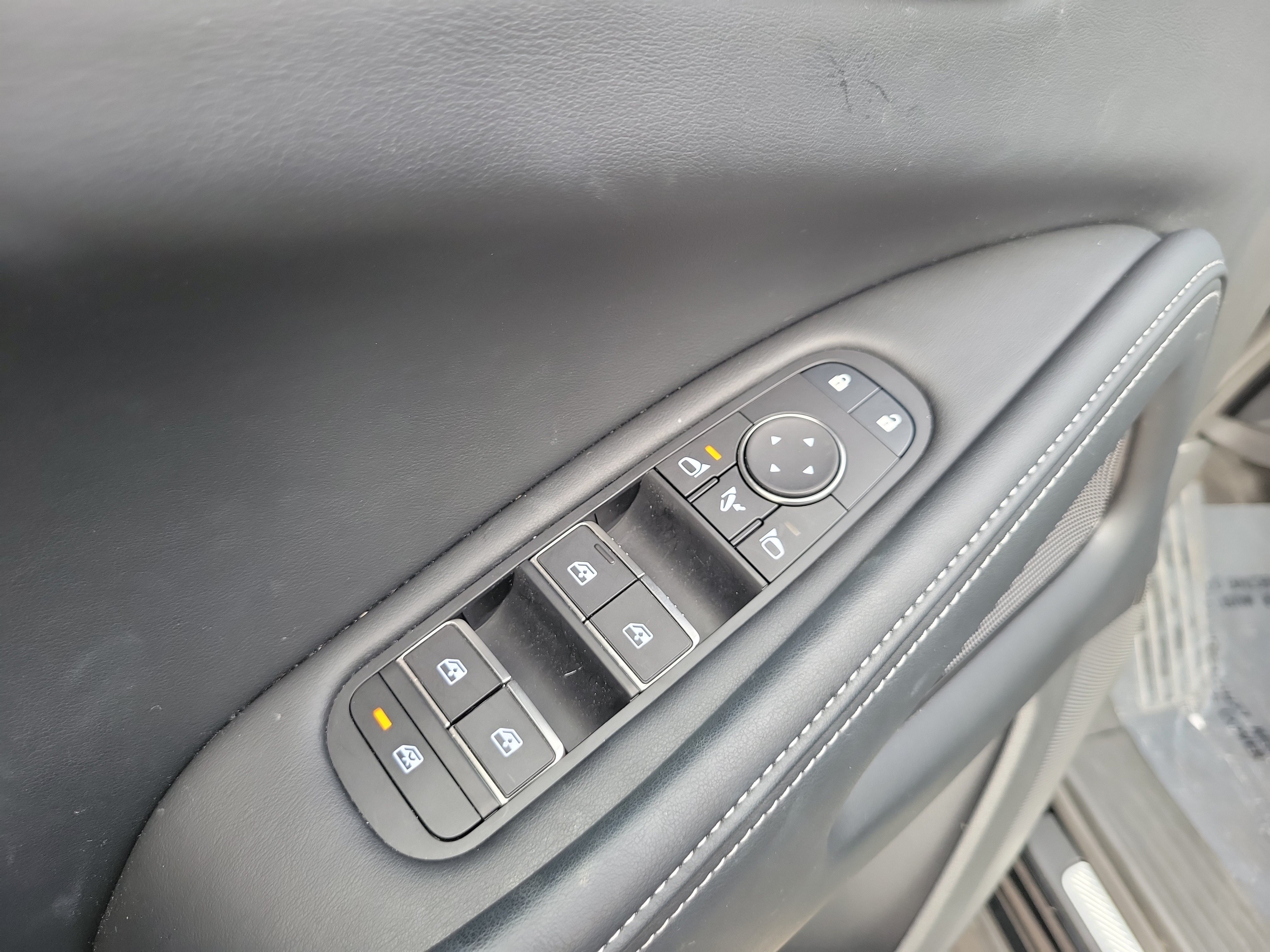Used 2025 INFINITI QX60 Pure AWD/4WD image 25