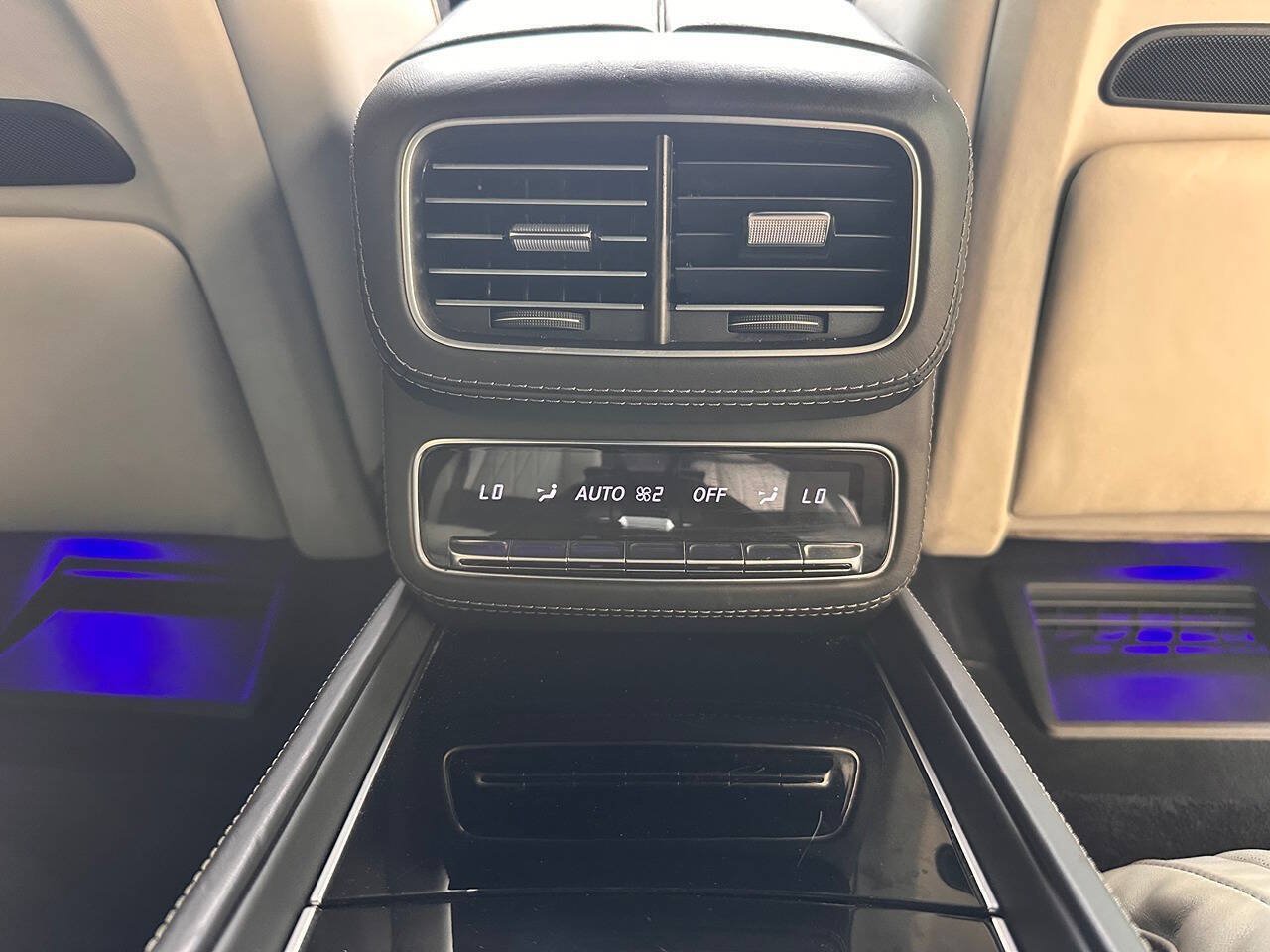 Used 2021 Mercedes-Benz Maybach GLS 600 4MATIC image 74