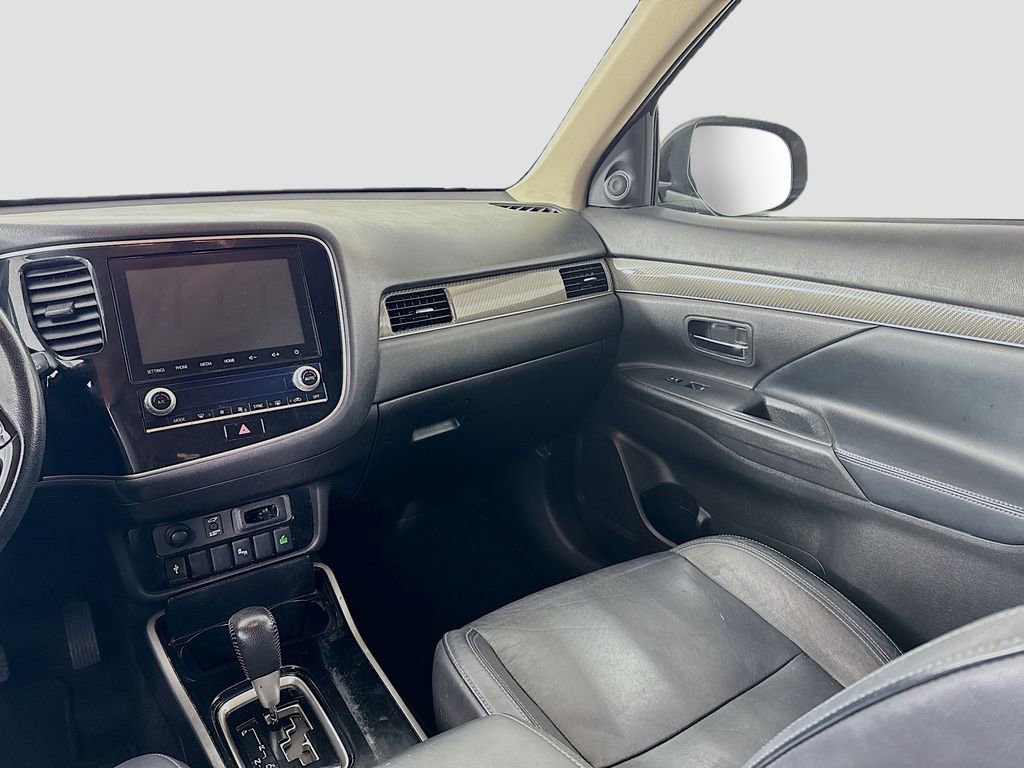 Used 2020 Mitsubishi Outlander SEL image 23