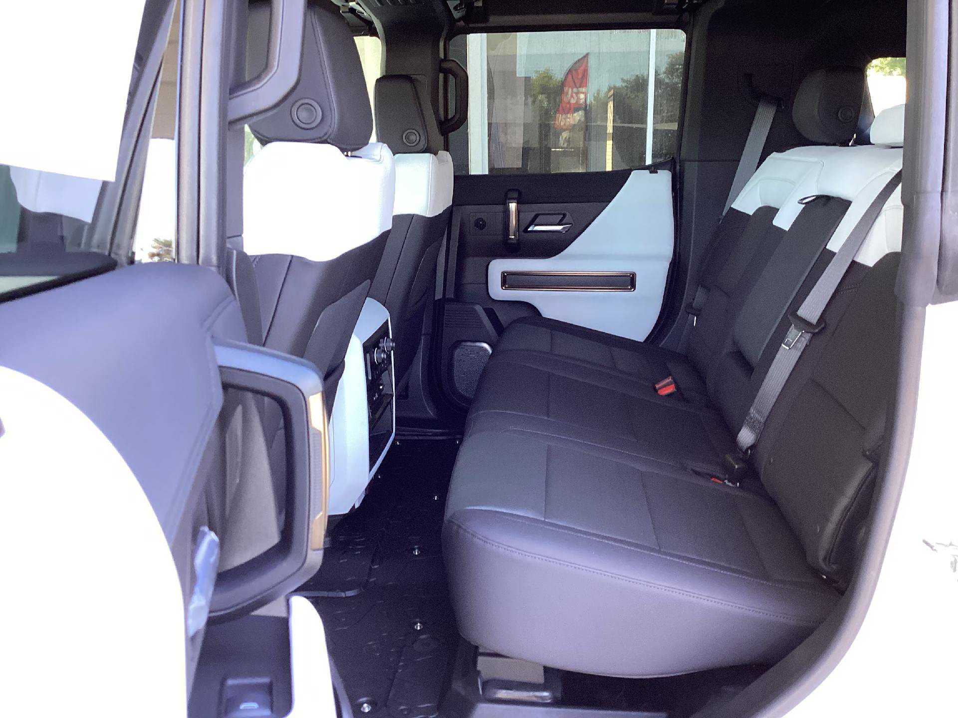 New 2025 GMC Hummer EV 2X AWD/4WD image 12