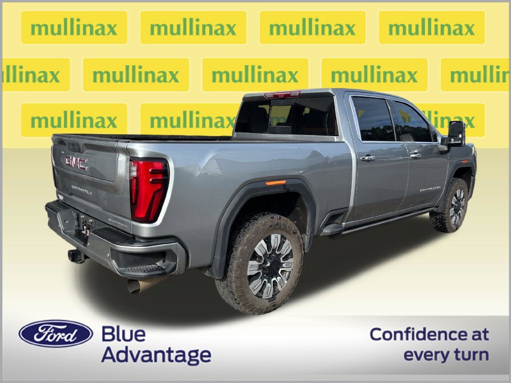 Used 2024 GMC Sierra 2500 Denali w/ Denali Reserve Package AWD/4WD image 2