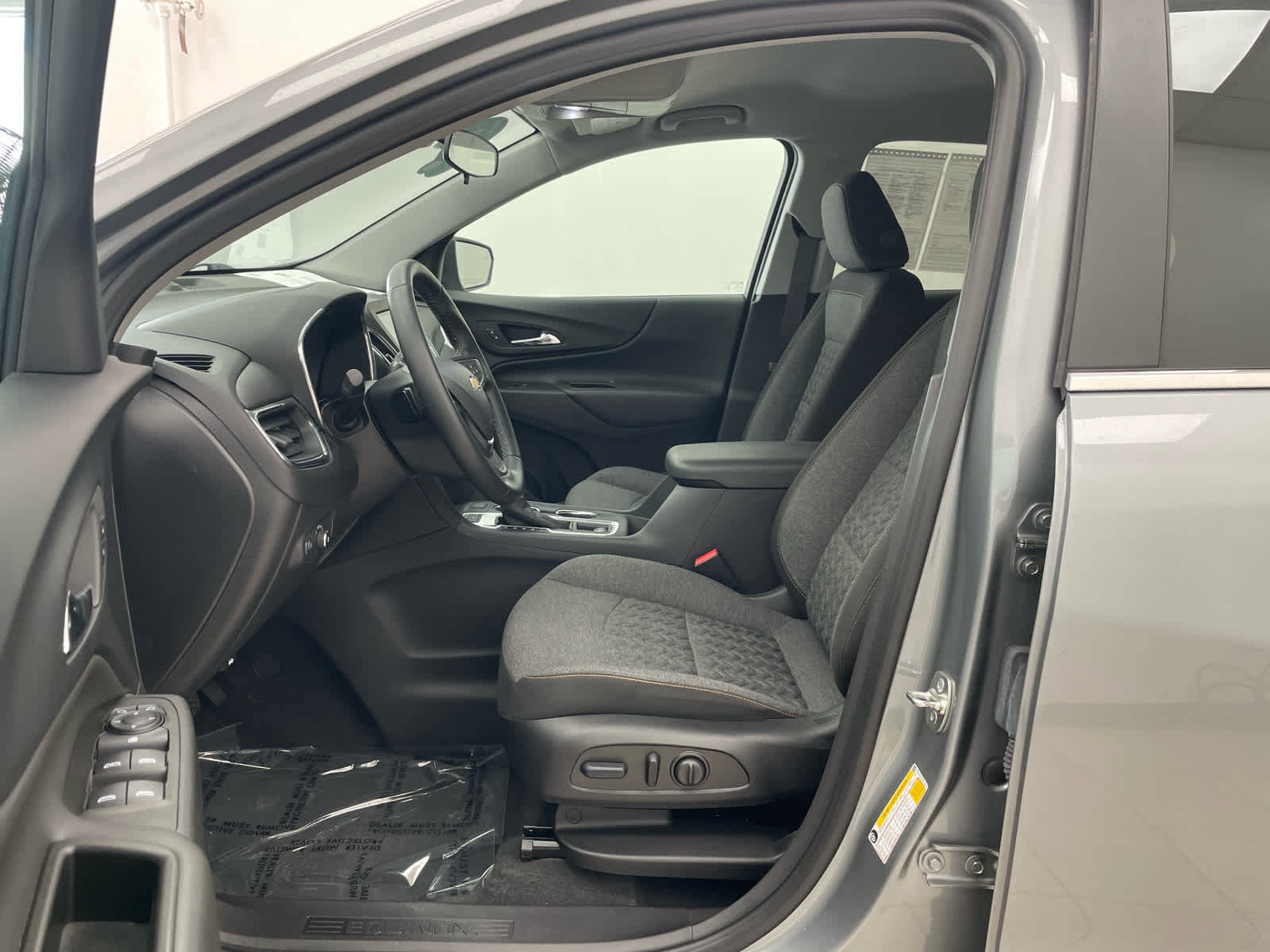 Certified 2024 Chevrolet Equinox LT AWD/4WD image 8