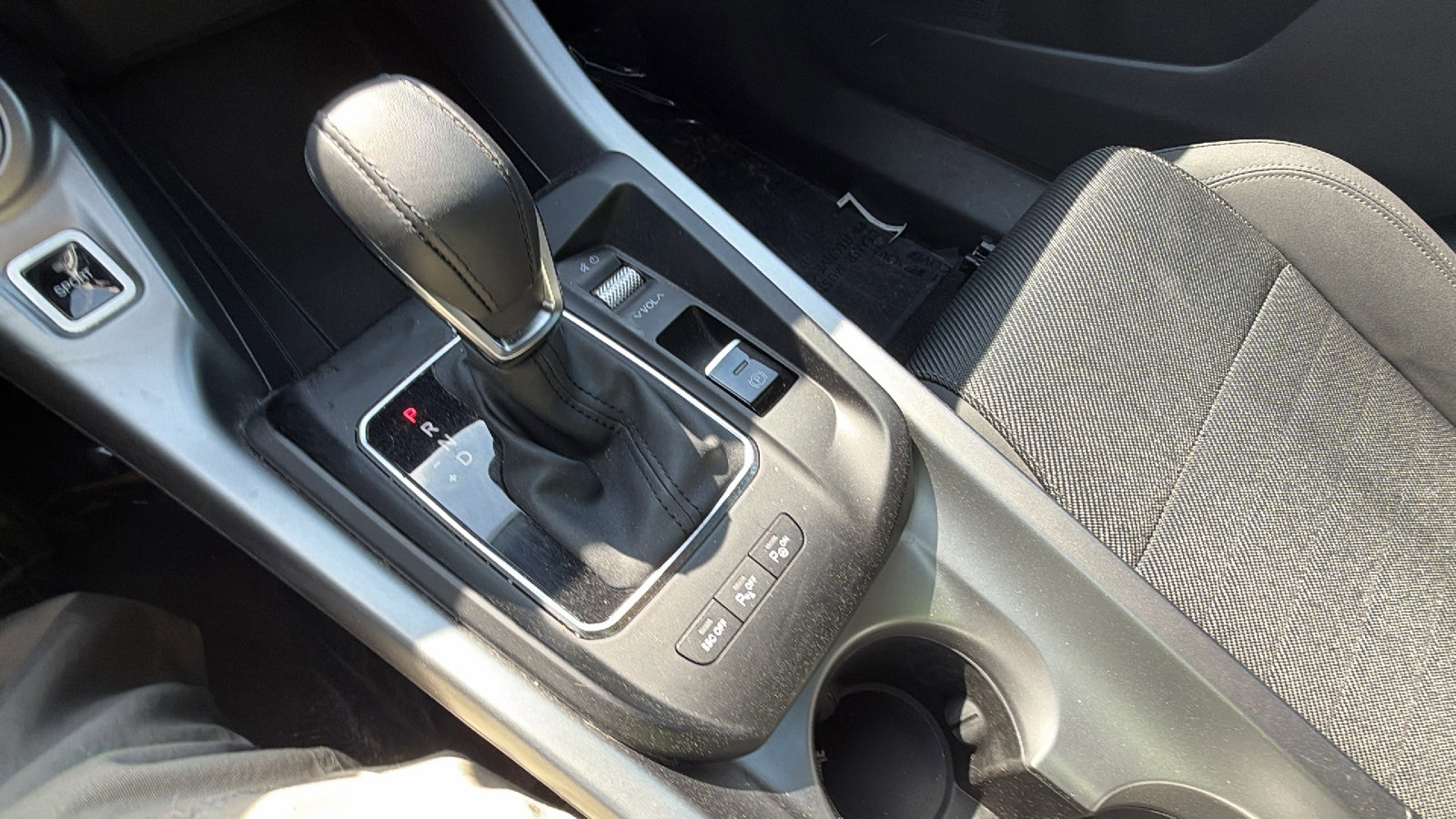 Used 2025 Dodge Hornet R/T w/ Tech Pack image 30