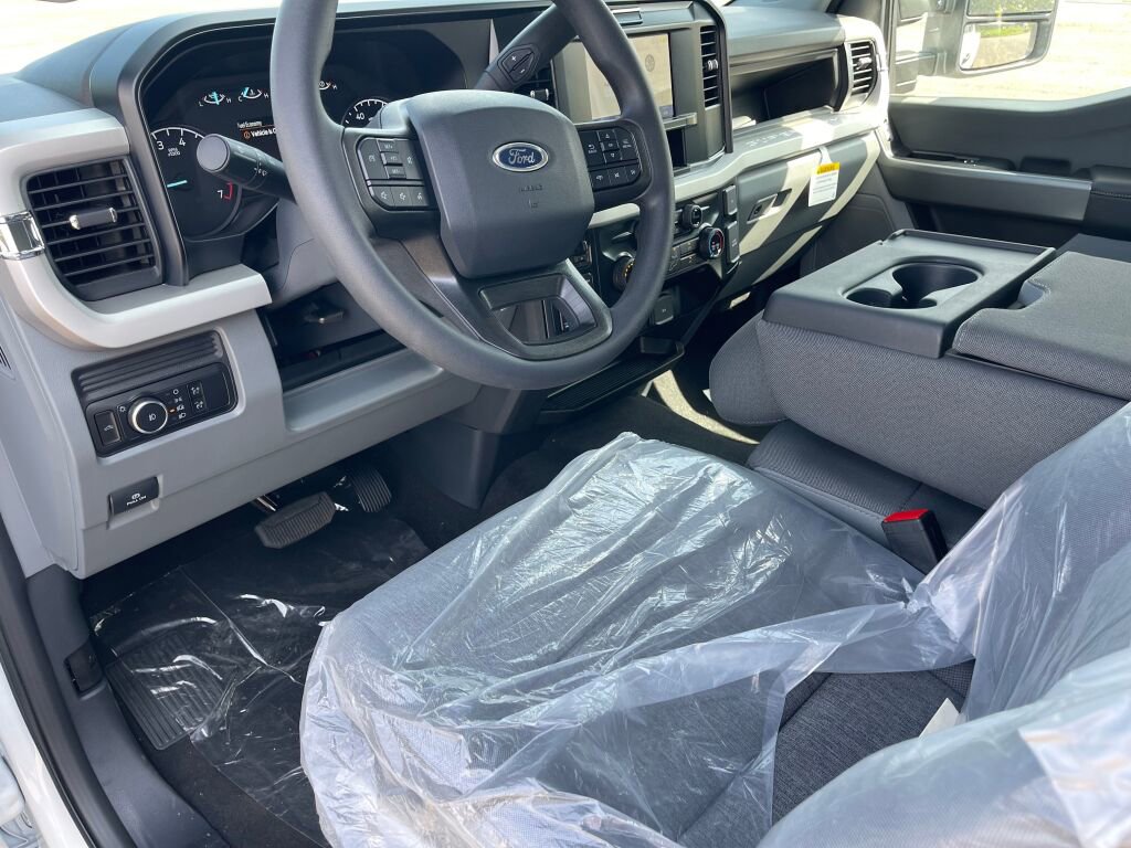 New 2026 Ford F350 XL image 6