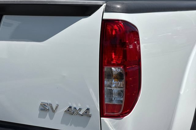 Used 2018 Nissan Frontier SV AWD/4WD image 24