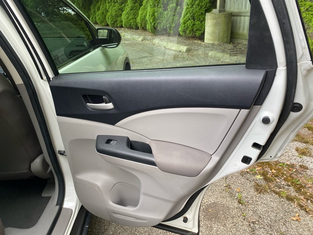 Used 2013 Honda CR-V LX image 20