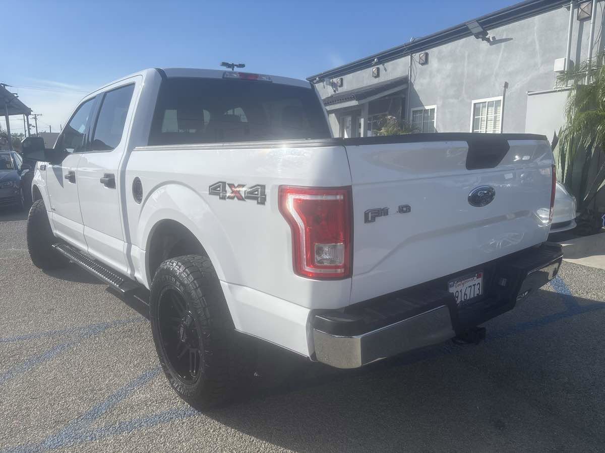 Used 2016 Ford F150 XLT AWD/4WD image 6