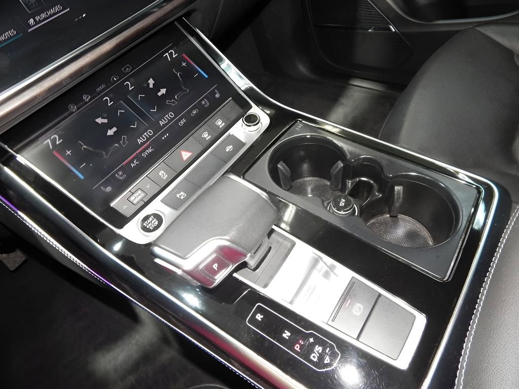 Used 2023 Audi Q8 Premium Plus image 25