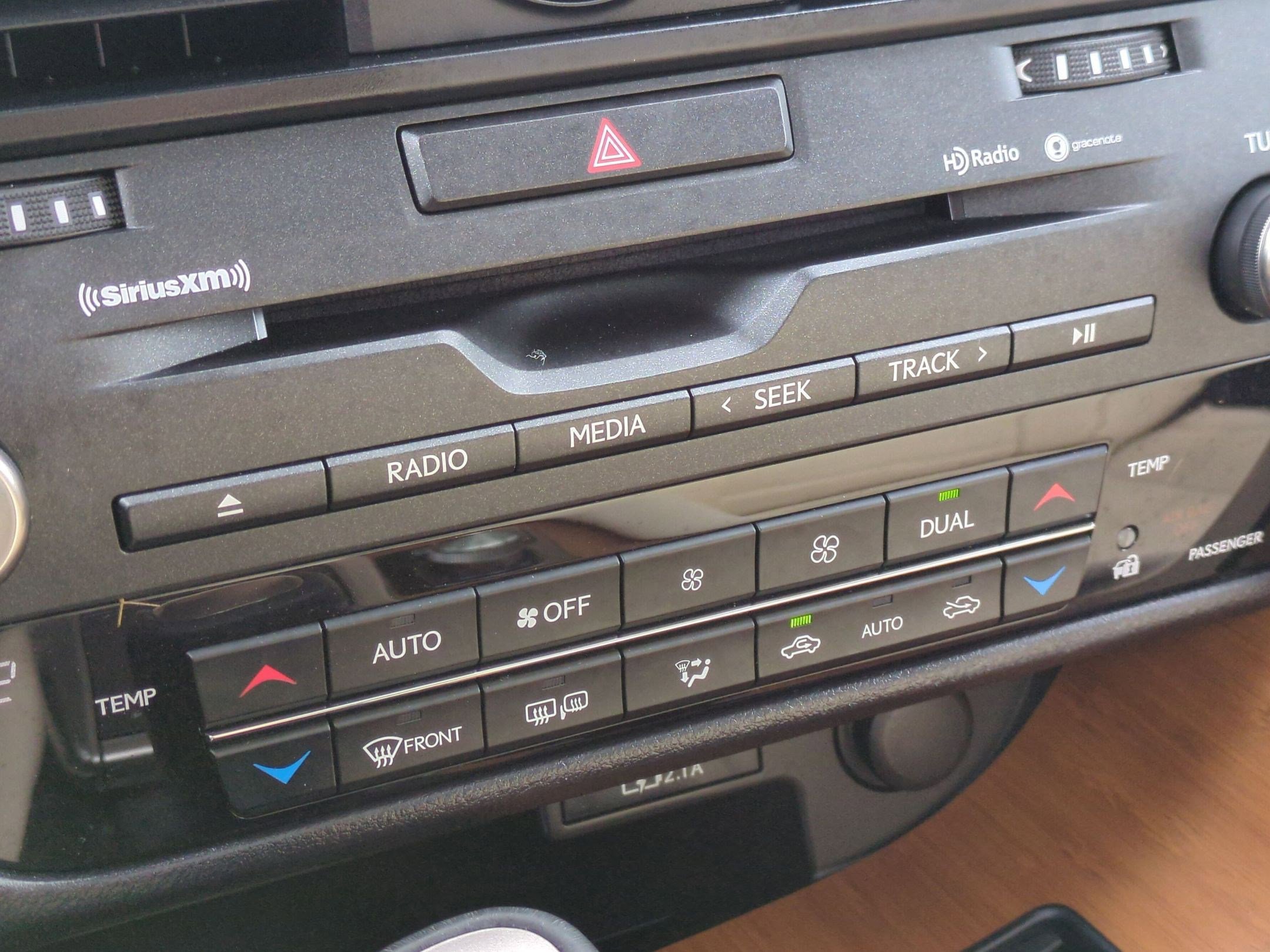 Used 2022 Lexus RX 450h AWD w/ Premium Package image 25