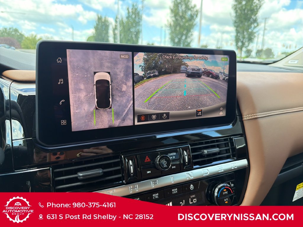 New 2026 Nissan Pathfinder Platinum w/ Lighting Package AWD/4WD image 18