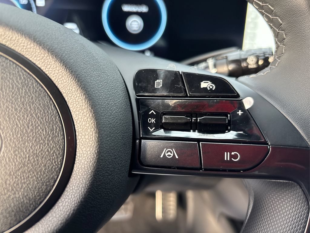 New 2026 Hyundai Elantra SEL FWD image 32