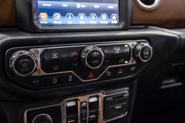 Used 2020 Jeep Gladiator Overland AWD/4WD image 69