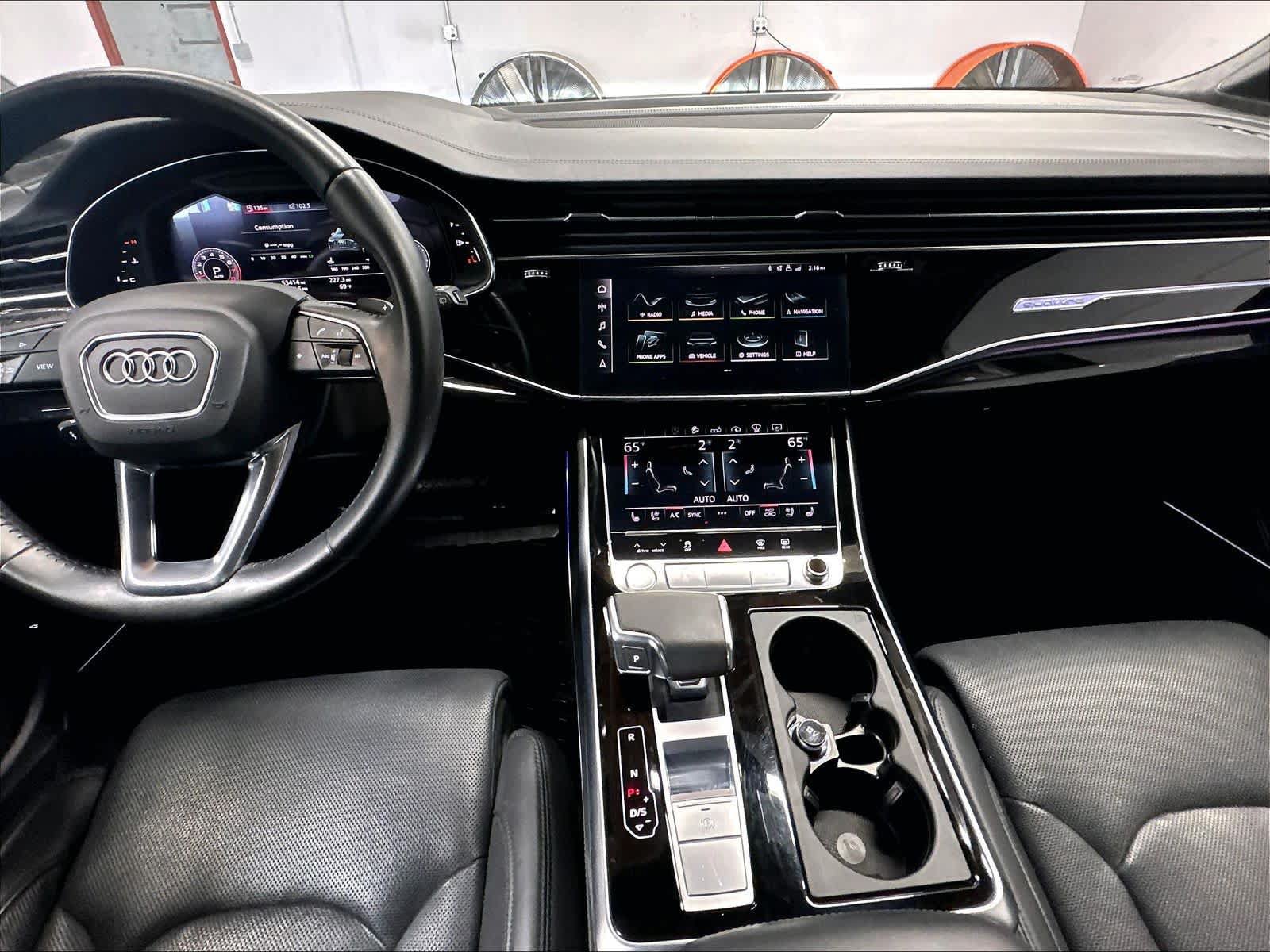 Used 2020 Audi Q7 3.0T Prestige w/ Prestige Package AWD/4WD image 17