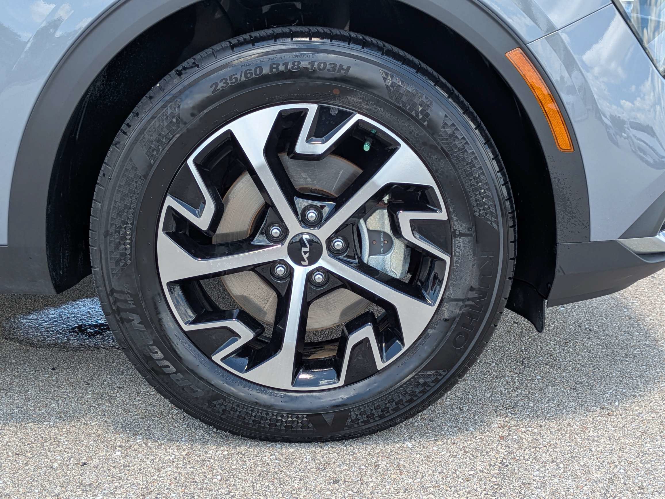 Certified 2023 Kia Sportage EX FWD image 11