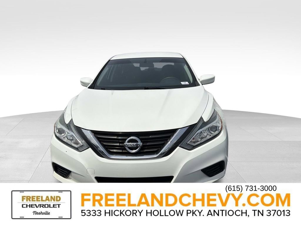 Used 2017 Nissan Altima 2.5 S w/ Power Driver Seat Package FWD image 9