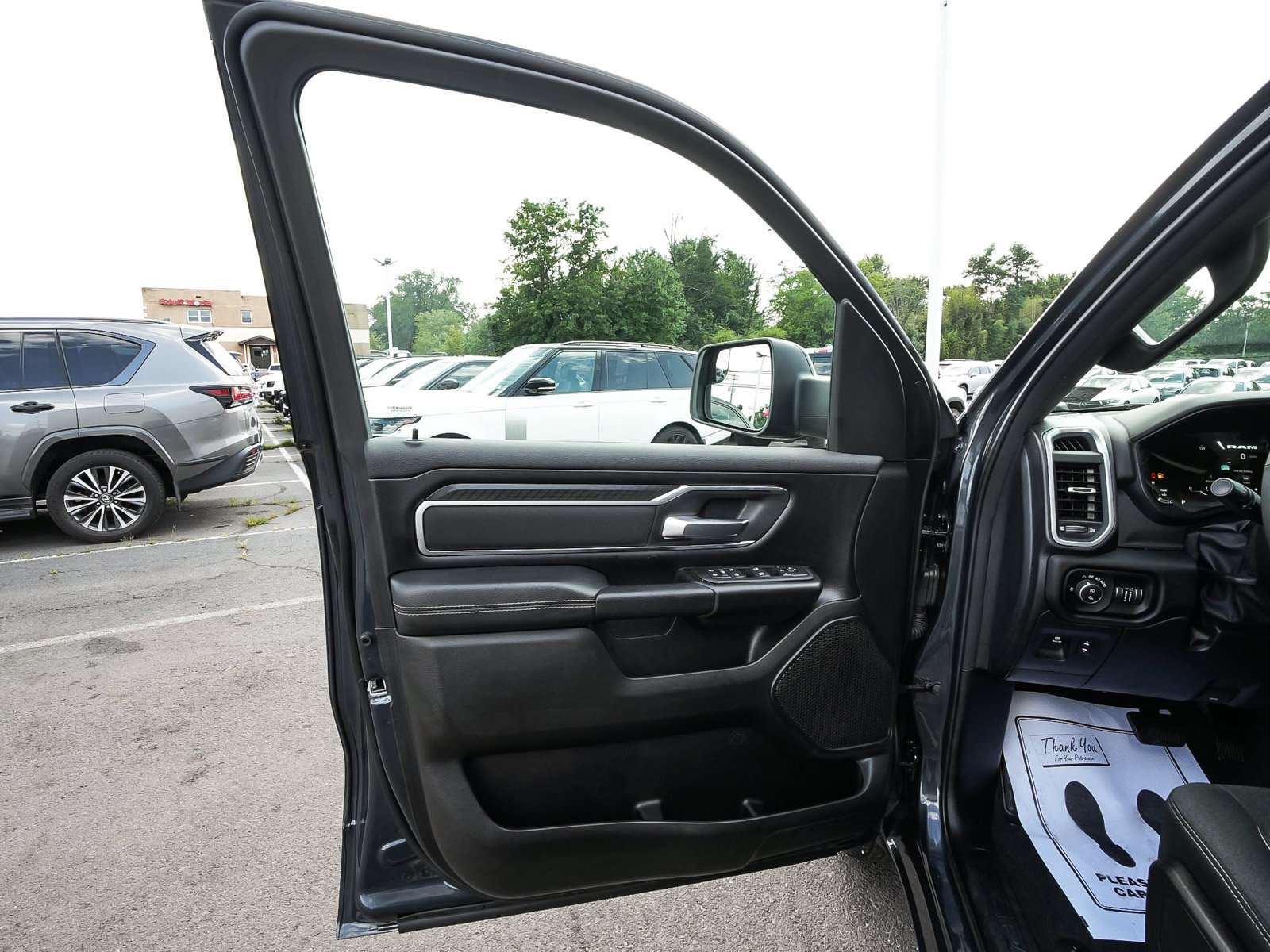 Used 2026 RAM 1500 Big Horn AWD/4WD image 11