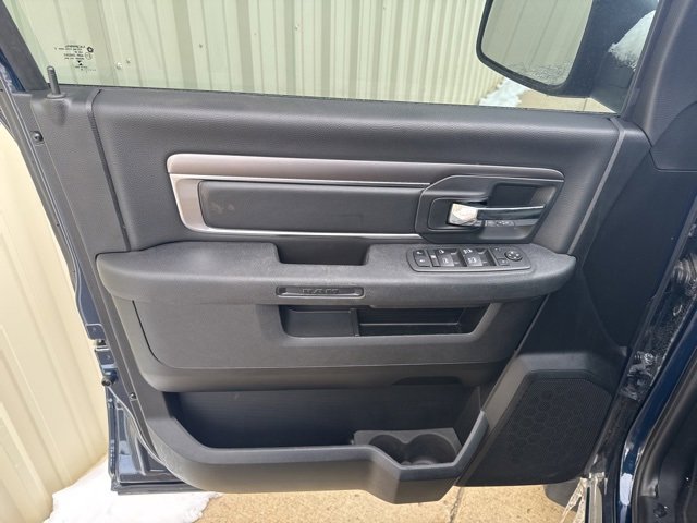 Used 2022 RAM 1500 Classic Warlock w/ Electronics Group image 11