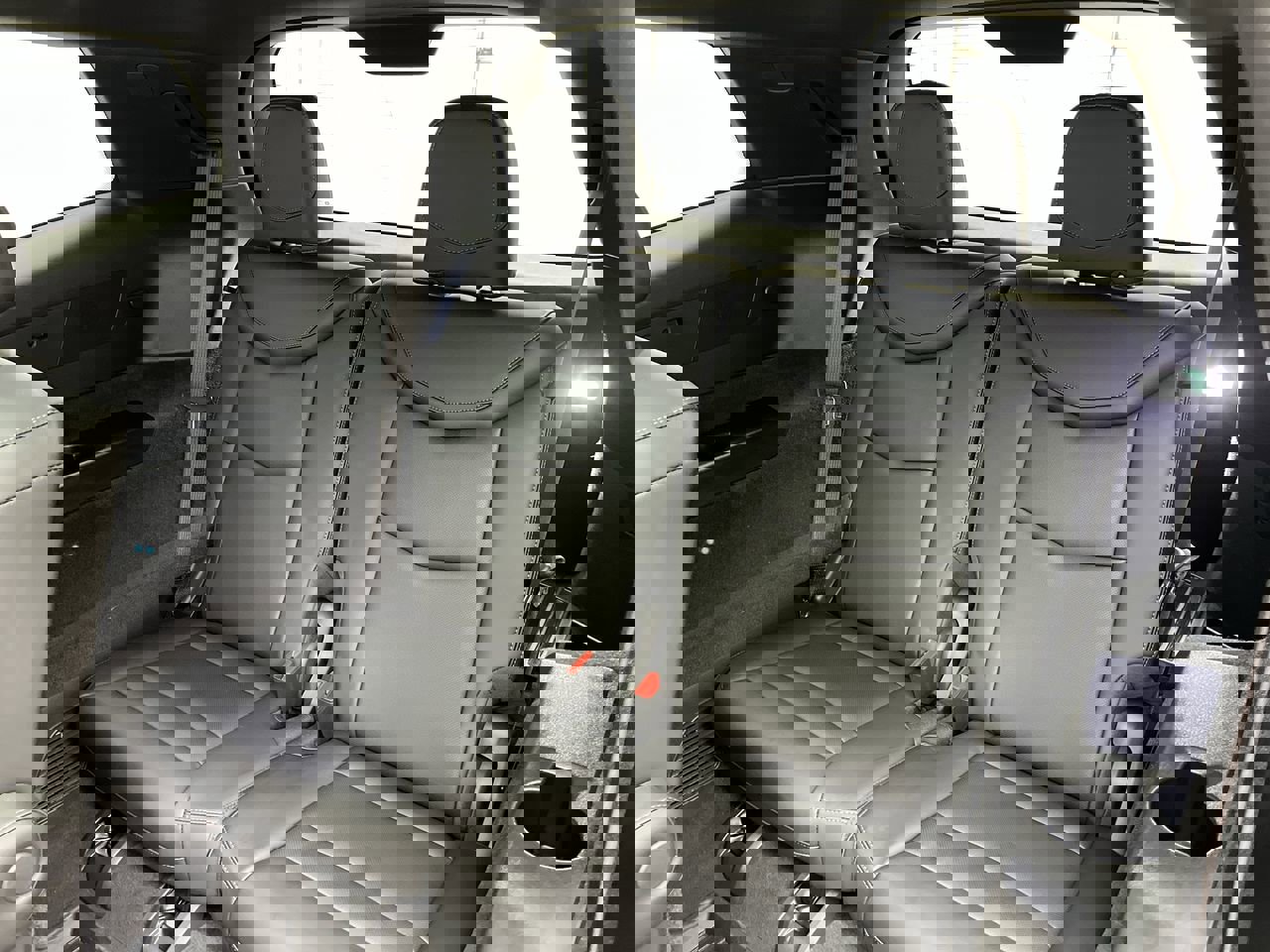 Used 2024 Cadillac XT6 Premium Luxury w/ Technology Package AWD/4WD image 14