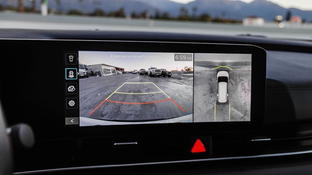 Used 2026 Kia Carnival SX image 26