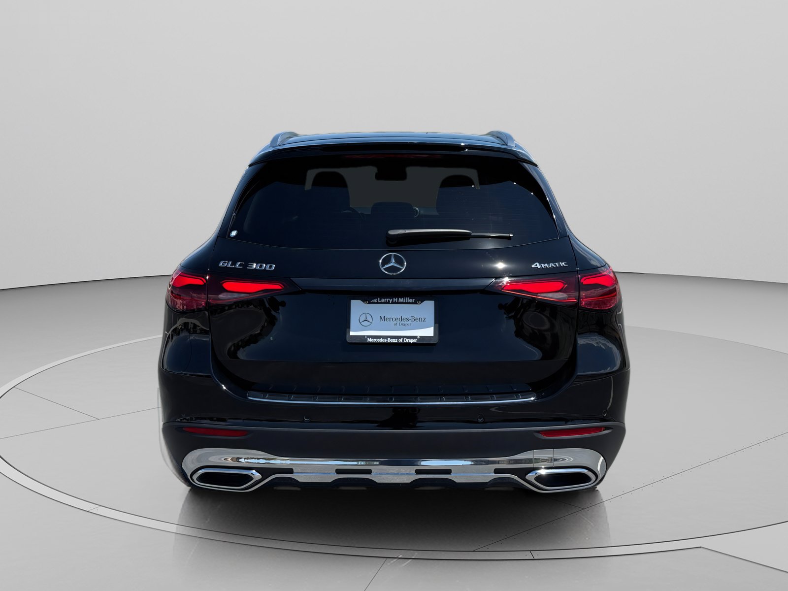 Certified 2026 Mercedes-Benz GLC 300 4MATIC image 5