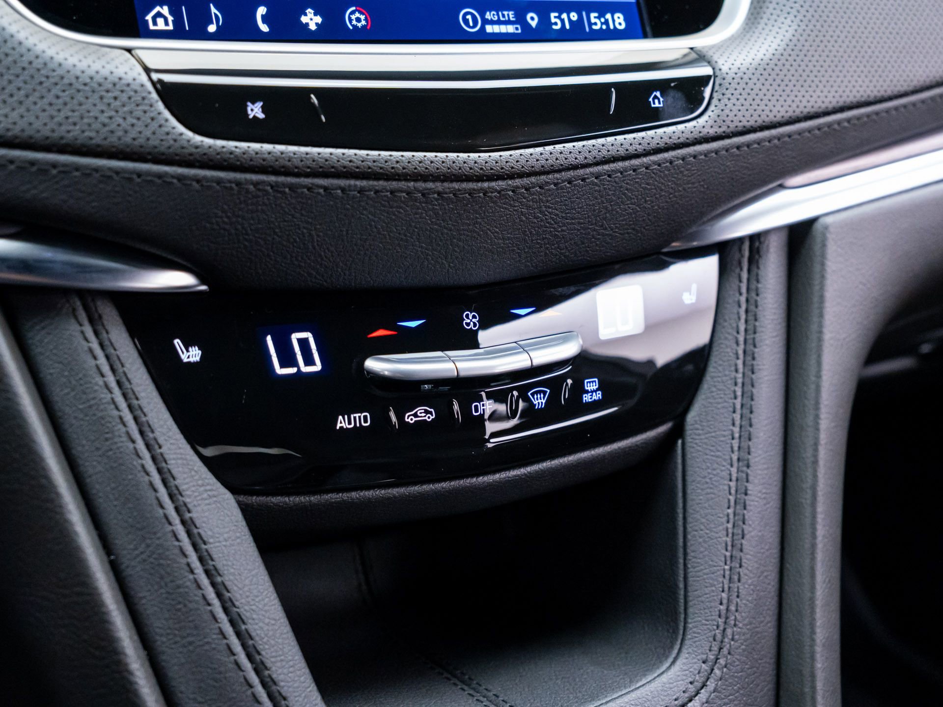 New 2026 Cadillac XT5 Luxury w/ LPO, Floor Liner Package AWD/4WD image 25