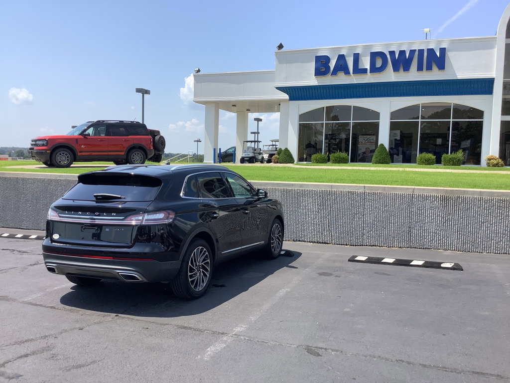 Used 2020 Lincoln Nautilus Reserve image 7