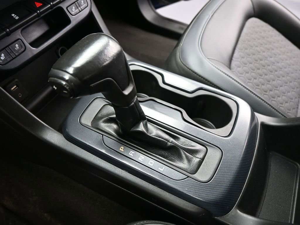 Used 2017 Chevrolet Colorado Z71 image 16