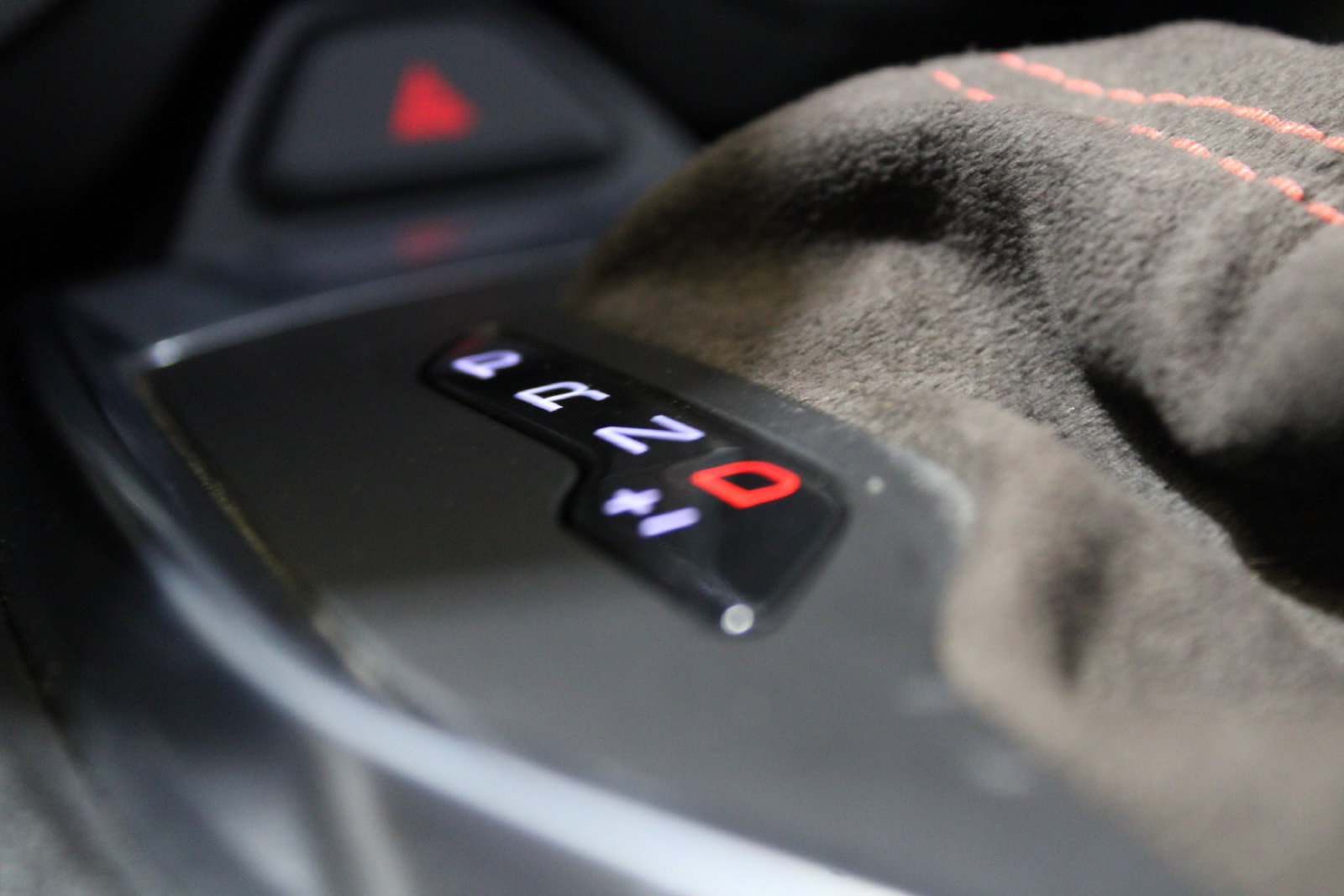 Used 2019 Chevrolet Camaro ZL1 RWD image 28