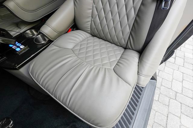 Used 2018 Mercedes-Benz Sprinter 3500 image 90