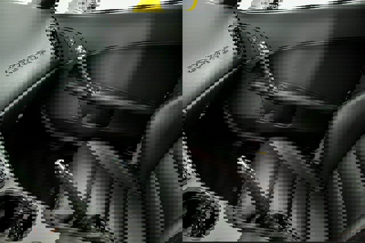 Used 2006 Chevrolet Corvette Z06 w/ Preferred Equipment Group image 35