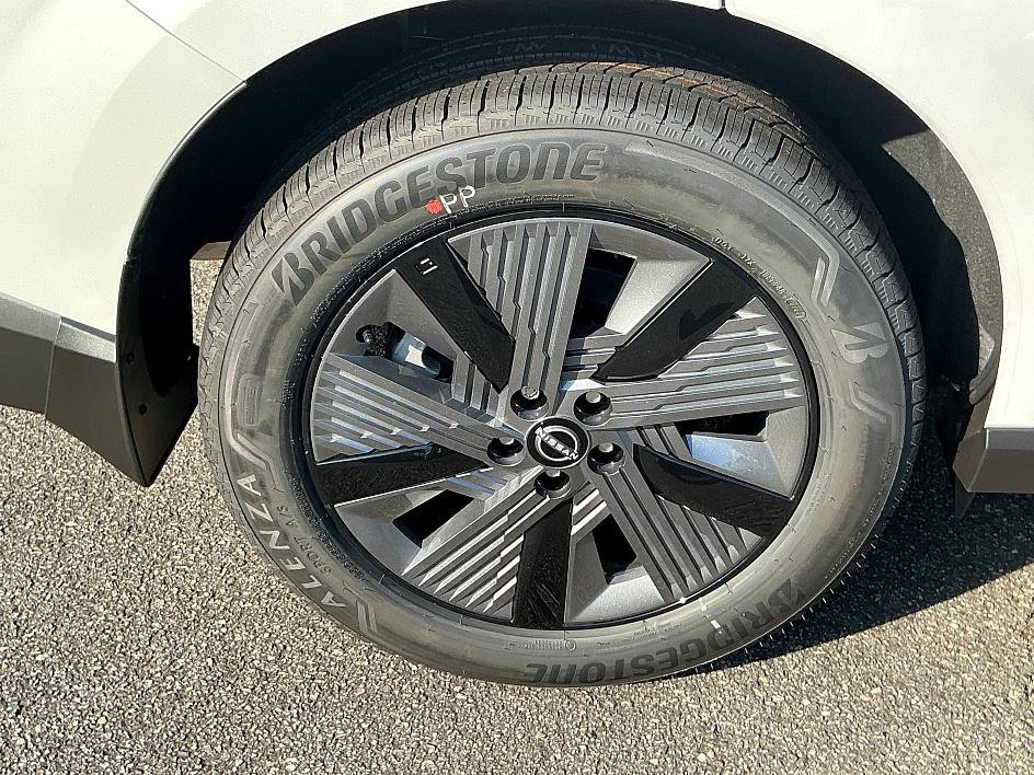 New 2026 Nissan Murano SL image 9