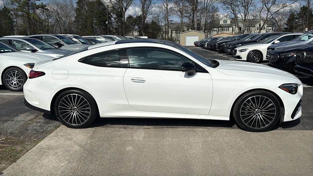 Certified 2025 Mercedes-Benz CLE 450 4MATIC Coupe image 2