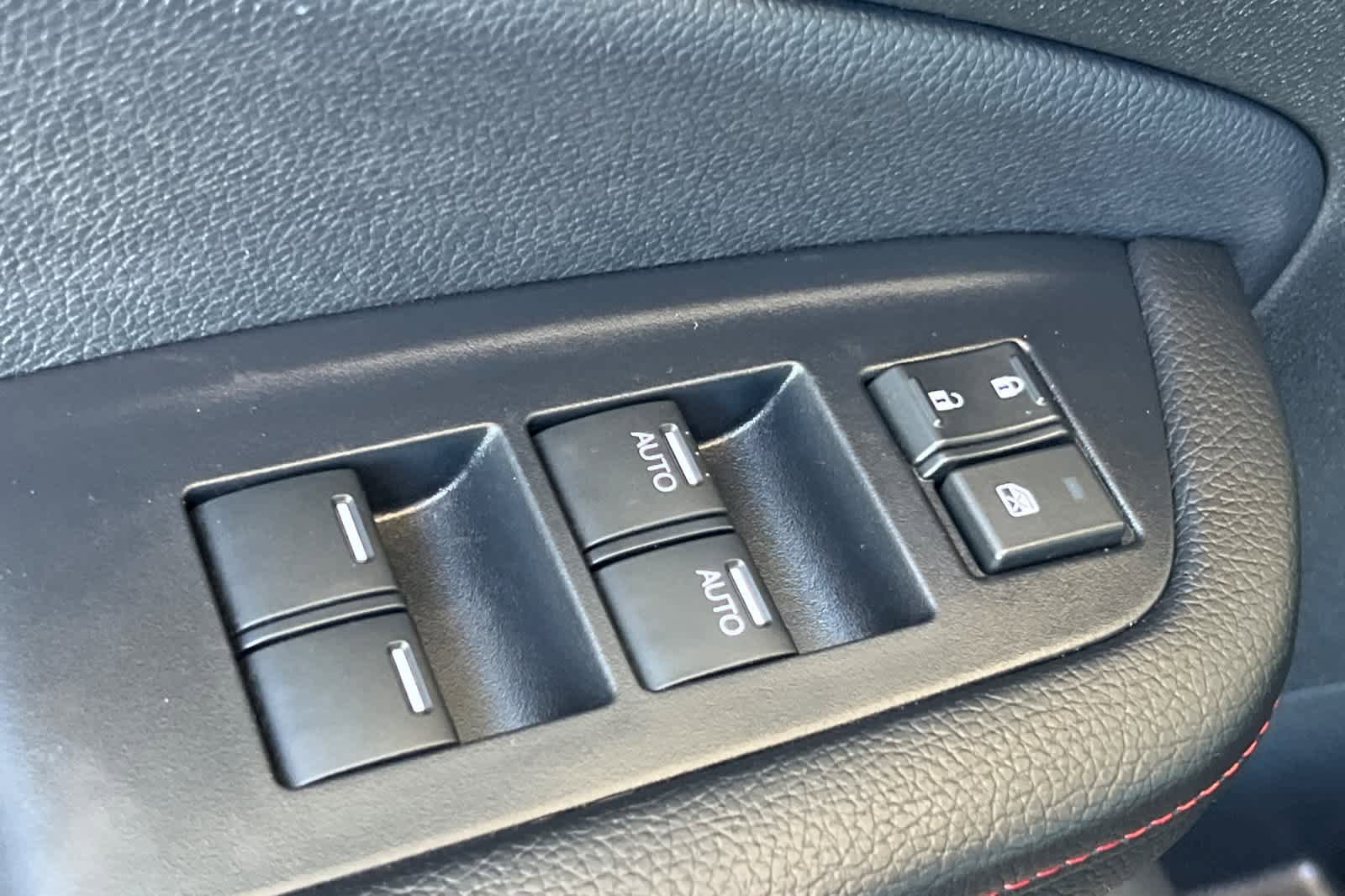 Used 2024 Honda Ridgeline Black Edition image 13