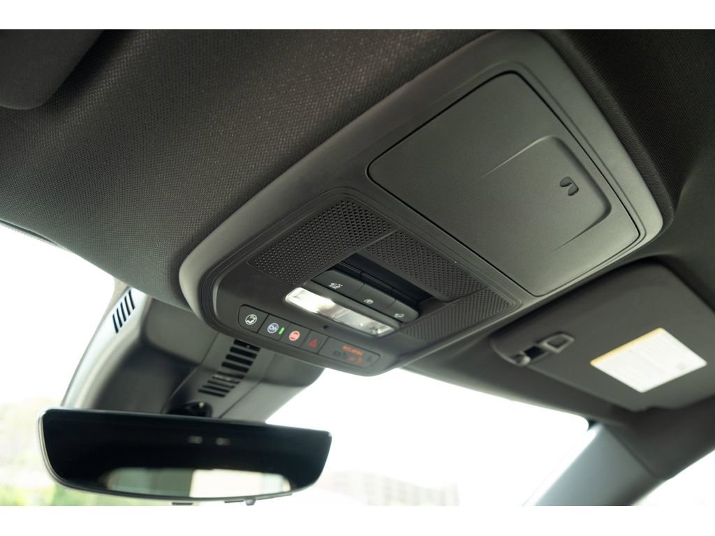 New 2026 GMC Acadia Elevation w/ Elevation Premium Package FWD image 31