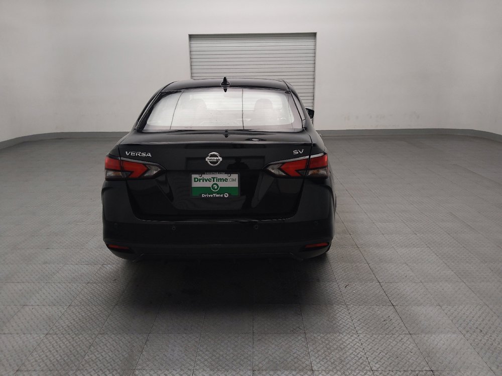 Used 2021 Nissan Versa SV FWD image 7