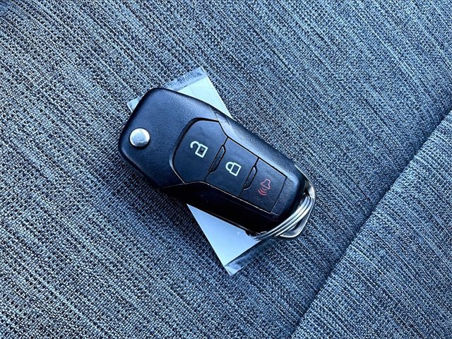 Used 2021 Ford F150 XL w/ Trailer Tow Package image 11