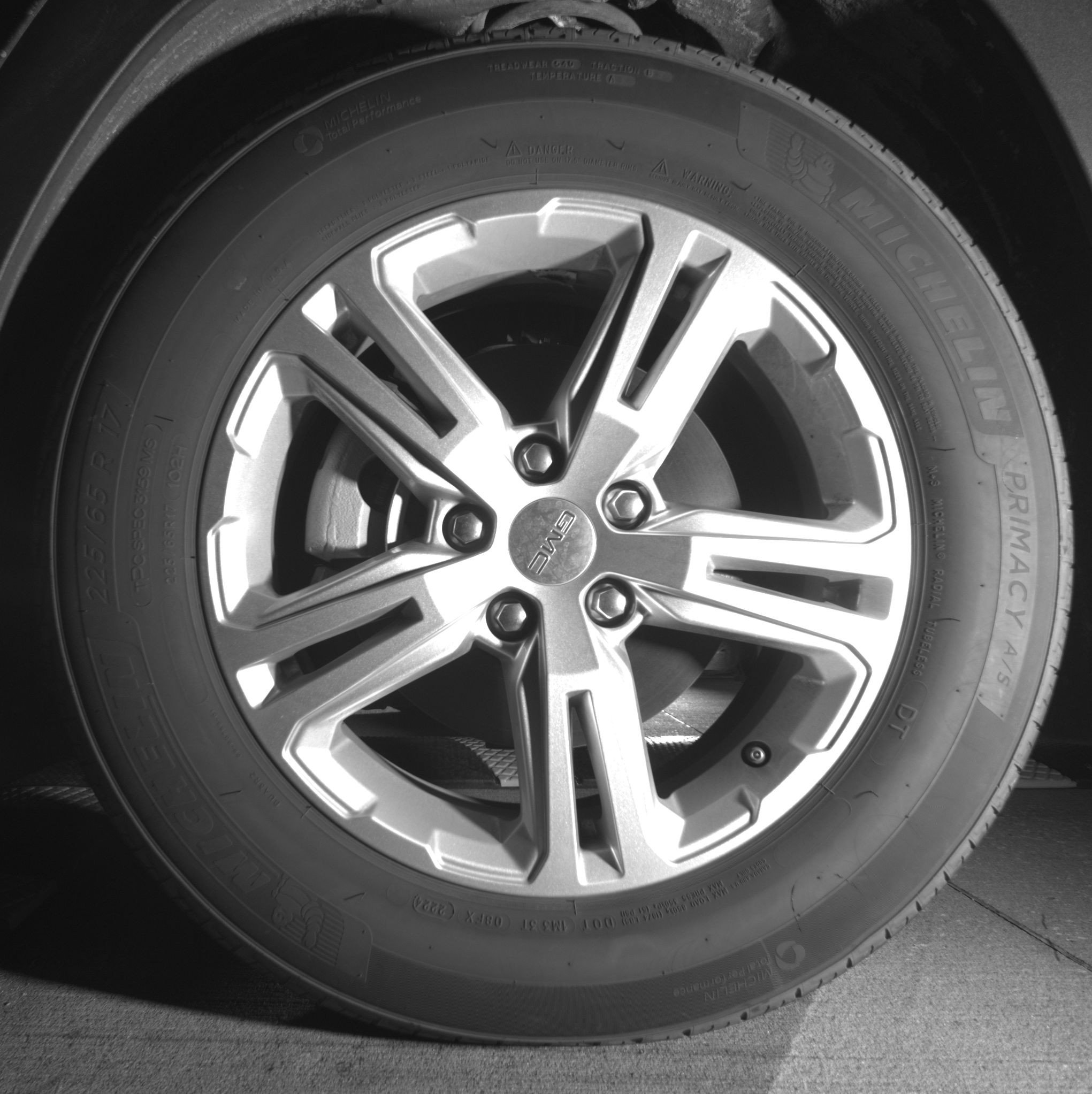 Used 2024 GMC Terrain SLE FWD image 17